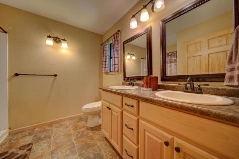 1281 Tipton Heights Hiawassee GA 30546