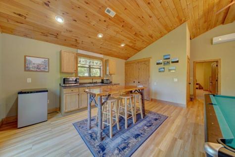 1281 Tipton Heights Hiawassee GA 30546