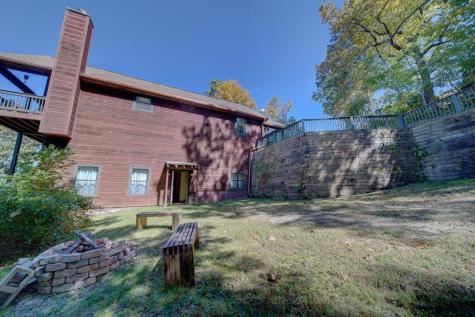 1281 Tipton Heights Hiawassee GA 30546