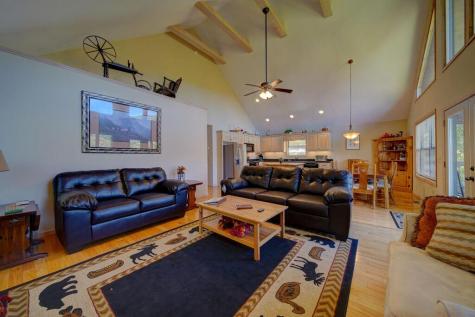 1281 Tipton Heights Hiawassee GA 30546