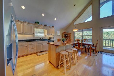 1281 Tipton Heights Hiawassee GA 30546