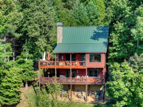 16 Mid Mountain Road Mineral Bluff GA 30559