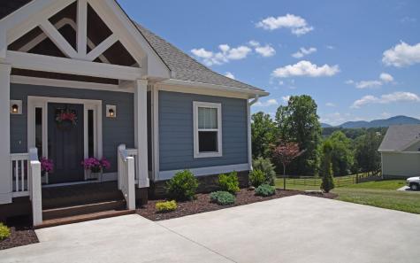 301 Owen Glen Drive Blairsville GA 30512