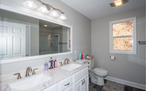4107 Twiggs Drive Hiawassee GA 30546