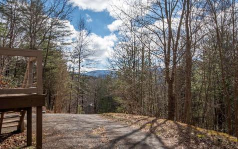 4107 Twiggs Drive Hiawassee GA 30546