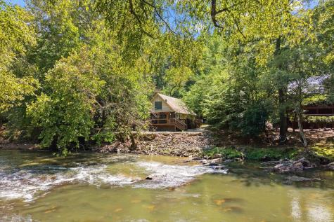 126 Addle Way Ellijay GA 30540