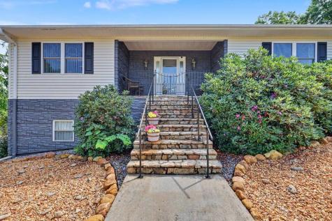 6276 Townsend Mill Road Young Harris GA 30582