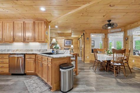 6276 Townsend Mill Road Young Harris GA 30582