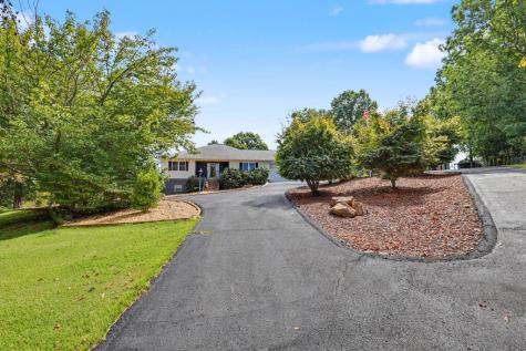 6276 Townsend Mill Road Young Harris GA 30582