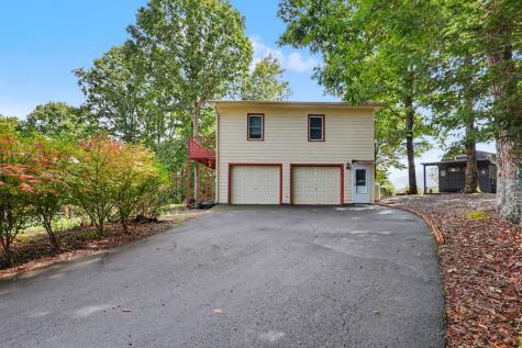 6276 Townsend Mill Road Young Harris GA 30582