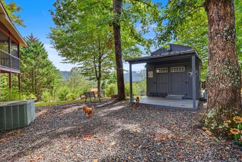 6276 Townsend Mill Road Young Harris GA 30582