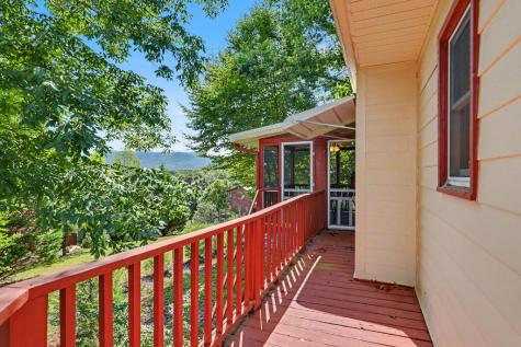 6276 Townsend Mill Road Young Harris GA 30582