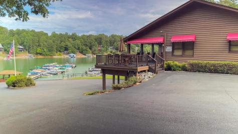 622 Lakeside Drive Blairsville GA 30512
