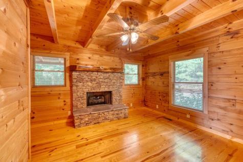 54 Sweet Dotty's Lane Blairsville GA 30512