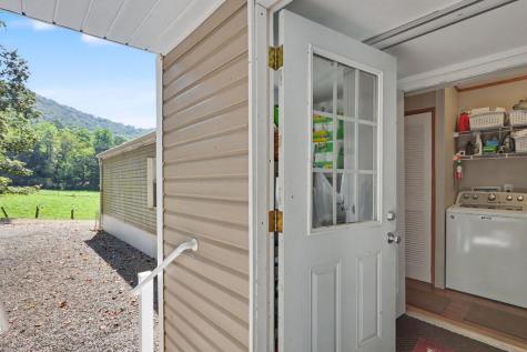 620 Hamilton Drive Hiawassee GA 30546