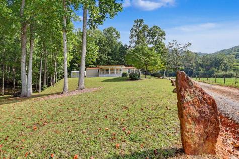 620 Hamilton Drive Hiawassee GA 30546