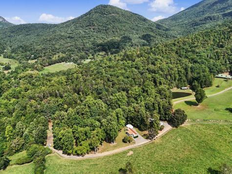 620 Hamilton Drive Hiawassee GA 30546