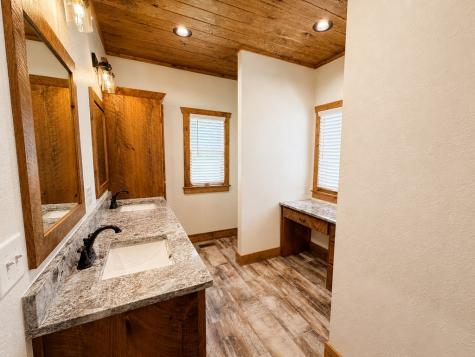 60 East Conasauga Creek Ellijay GA 30540