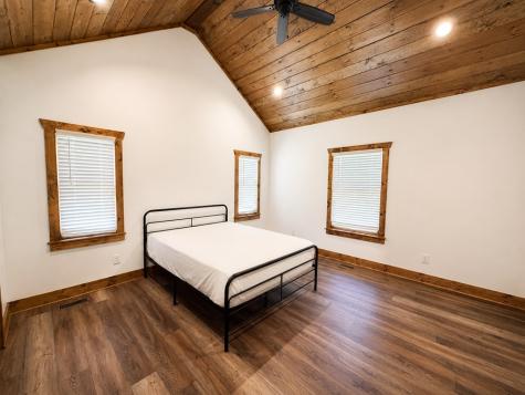 60 East Conasauga Creek Ellijay GA 30540