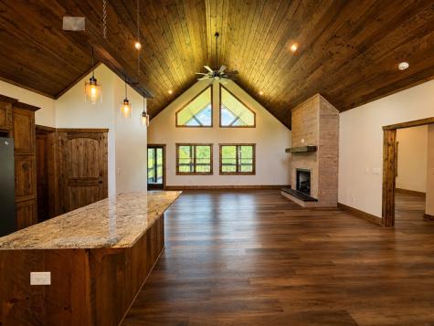 60 East Conasauga Creek Ellijay GA 30540