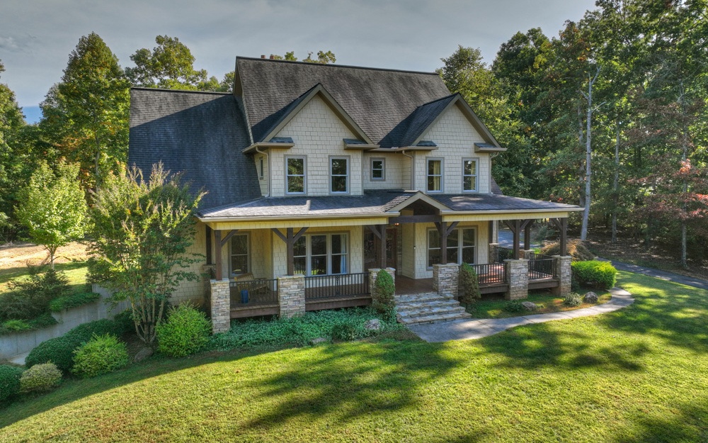 119 Greenwood Road Mineral Bluff GA 30559