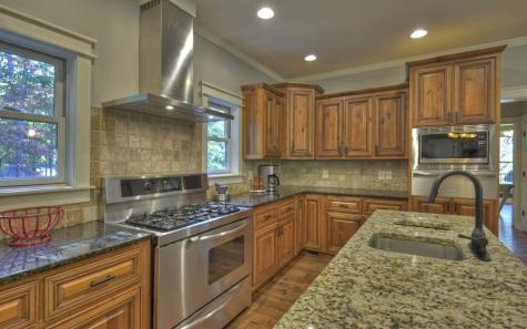 119 Greenwood Road Mineral Bluff GA 30559
