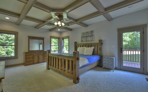 119 Greenwood Road Mineral Bluff GA 30559