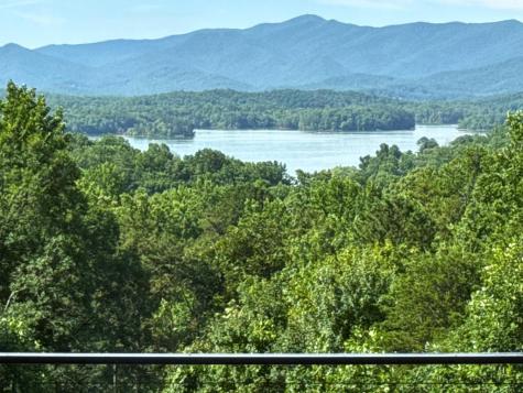 122 Oak Terrace Hayesville NC 28904