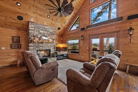 267 Oasis Drive Blue Ridge GA 30513