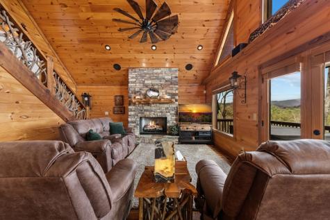 267 Oasis Drive Blue Ridge GA 30513