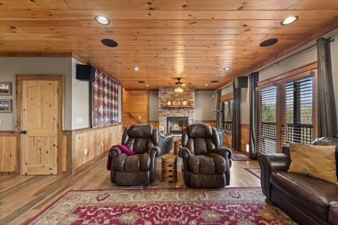267 Oasis Drive Blue Ridge GA 30513