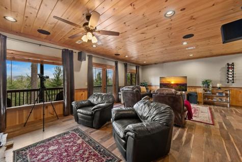267 Oasis Drive Blue Ridge GA 30513