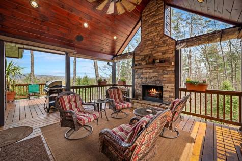 267 Oasis Drive Blue Ridge GA 30513