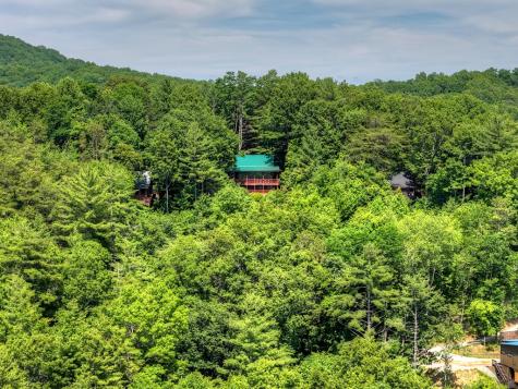 277 Hickory Nut Trail Blue Ridge GA 30513