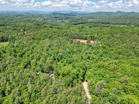 357 Nottely Woods Road E Blairsville GA 30512