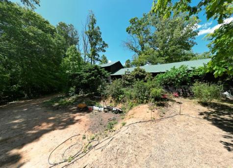 357 Nottely Woods Road E Blairsville GA 30512