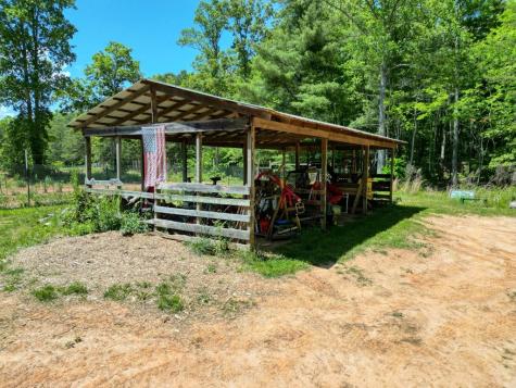 357 Nottely Woods Road E Blairsville GA 30512