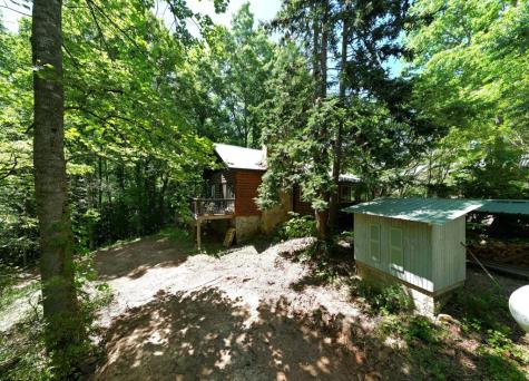 357 Nottely Woods Road E Blairsville GA 30512