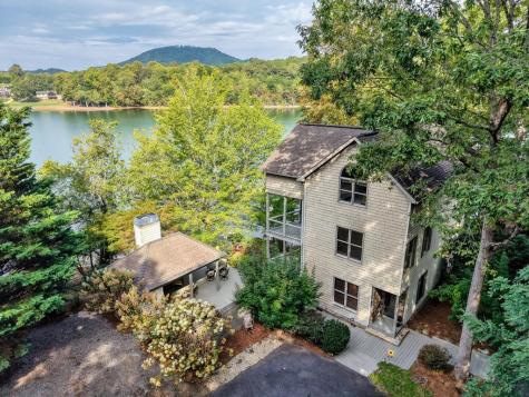 2515 Leisure Lane Young Harris GA 30582