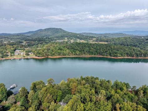 2515 Leisure Lane Young Harris GA 30582