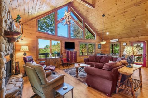 279 High Point Trail Blue Ridge GA 30513