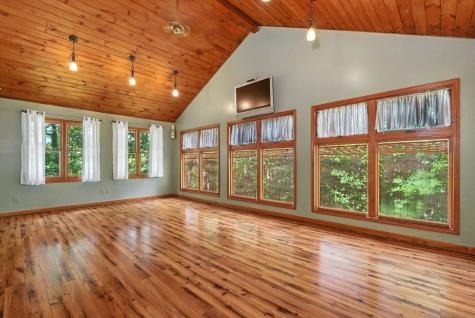 384 Mountain Laurel Drive Ellijay GA 30540