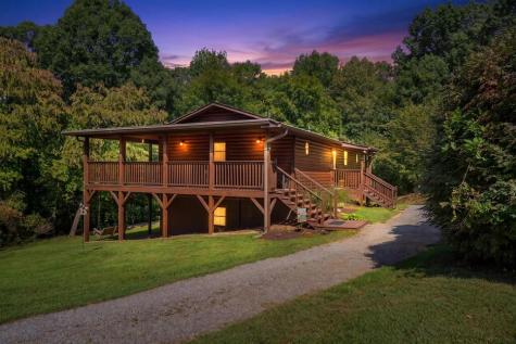 223 Mountain Breezes Drive Hayesville NC 28904