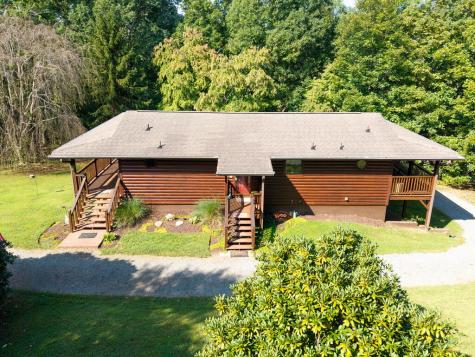 223 Mountain Breezes Drive Hayesville NC 28904