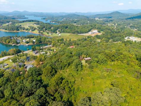223 Mountain Breezes Drive Hayesville NC 28904