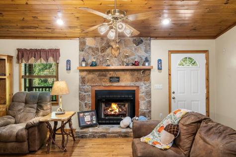 223 Mountain Breezes Drive Hayesville NC 28904