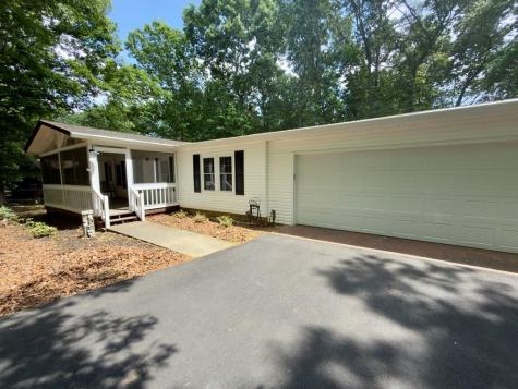 777 Lakeside Drive Blairsville GA 30512