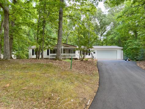 777 Lakeside Drive Blairsville GA 30512