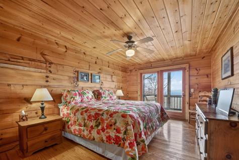 1186 Walnut Ridge Ellijay GA 30536