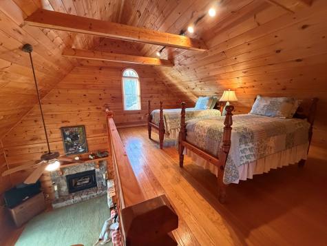 1186 Walnut Ridge Ellijay GA 30536